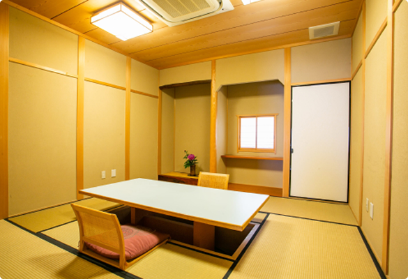 2階 掘りごたつ席